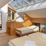 Schweizerheim Apt-5 By Interhome *